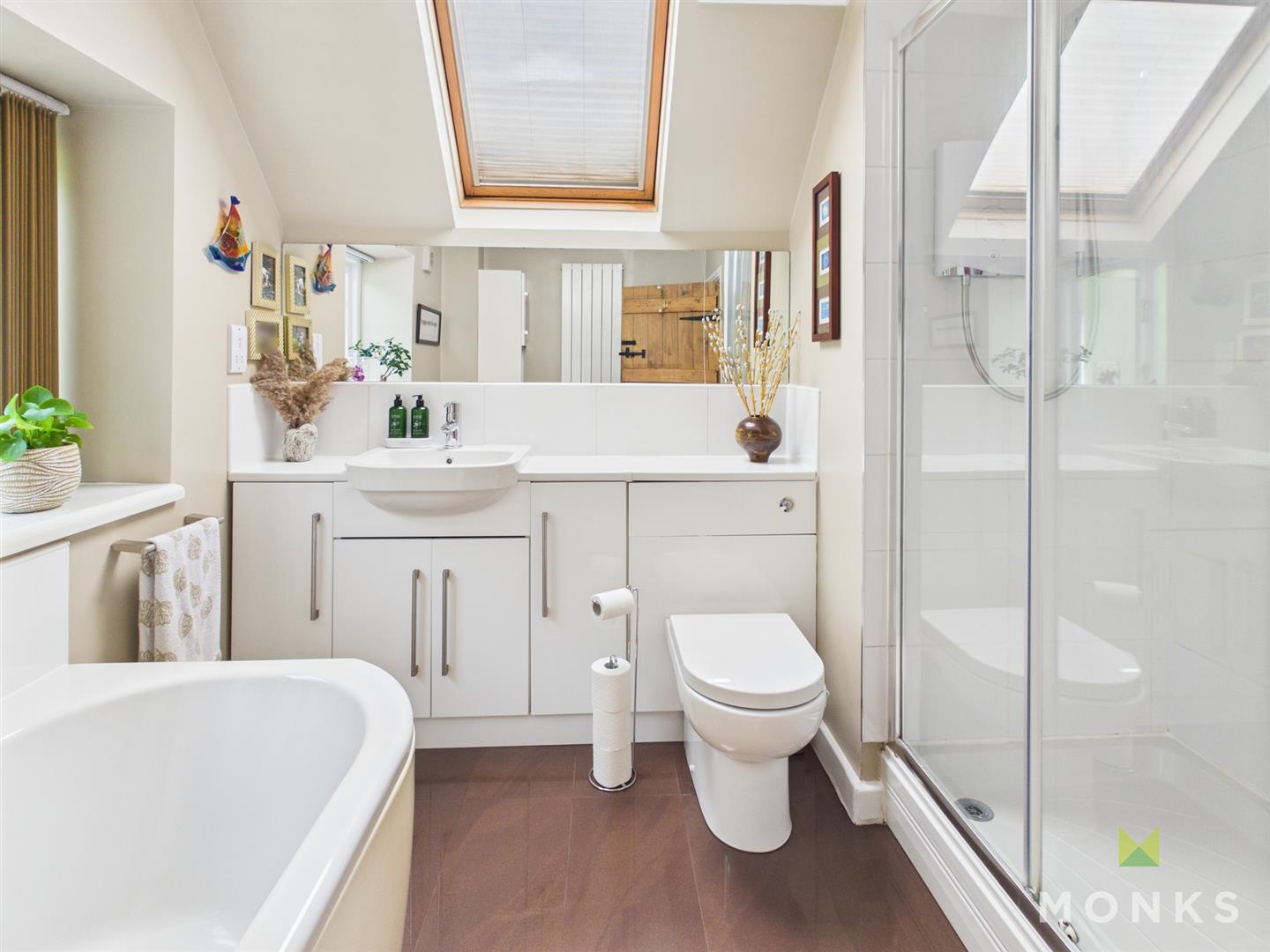 Slimbridge Cottage, 8 Pontfaen, Wrexham, LL14 5EW SSTC Slimbridge Cottage, 8 Pontfaen, Wrexham, LL14 5EW SSTC